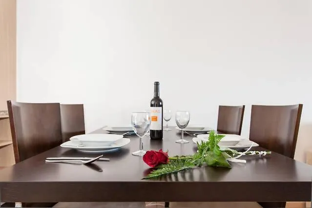 Casa Sol, Fast Wifi, Airco, Swimming Pool Near The Da Rocha Apartamento Portimão