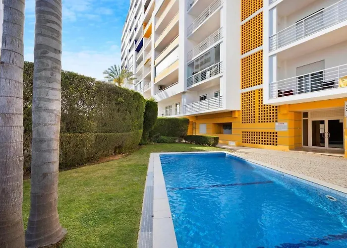Casa Sol, Fast Wifi, Airco, Swimming Pool Near The Da Rocha *
